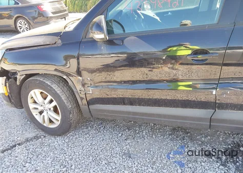 2016 Volkswagen Tiguan S z USA, uszkodzony, nr VIN WVGBV7AX5GW577804